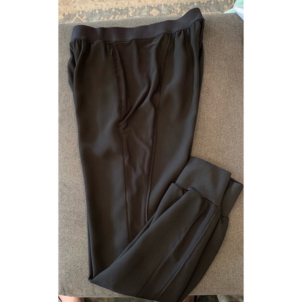 NWOT - T Tahari Joggers